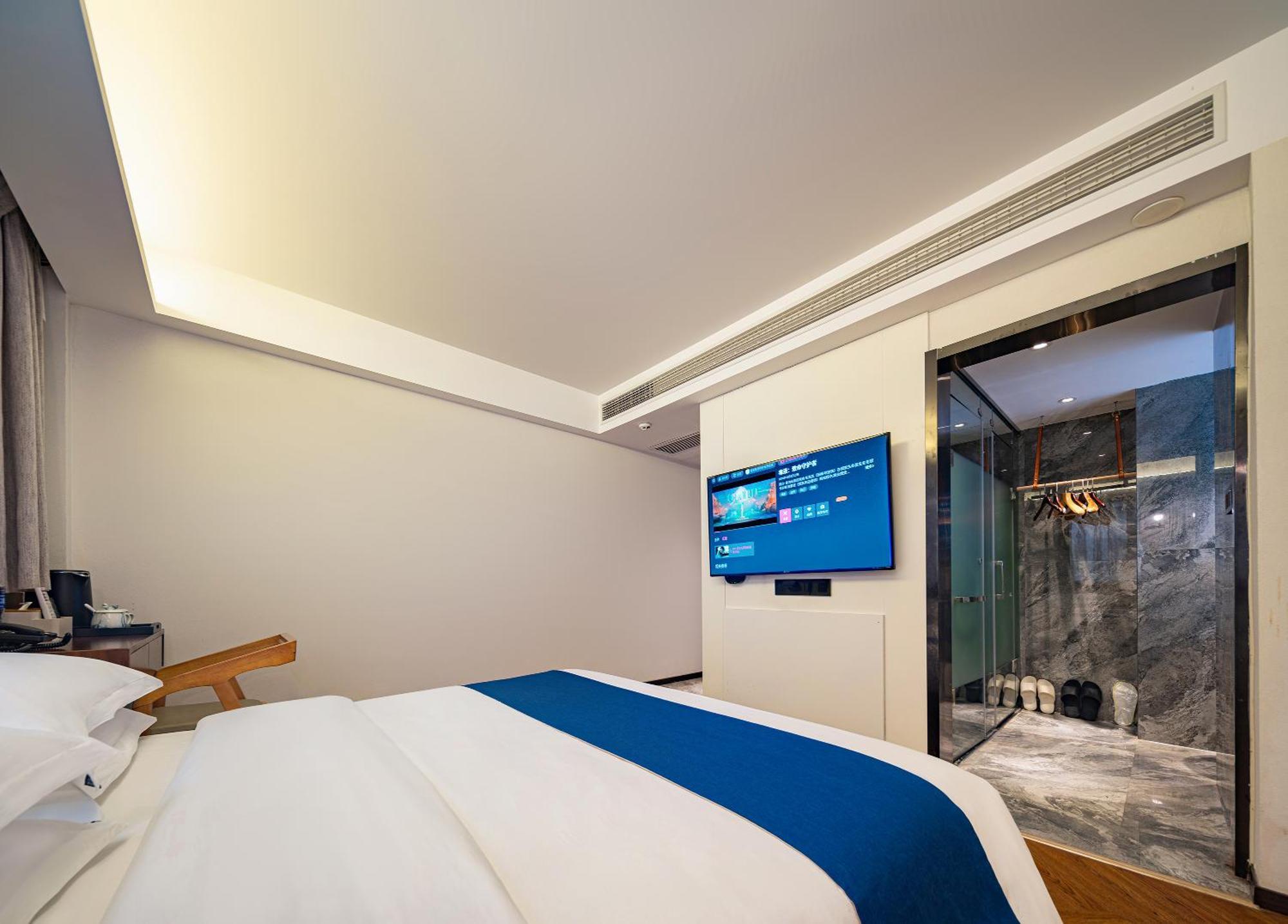 張家界武陵源北岸輕奢客棧 森林公園店 Hotel Zhangjiajie Buitenkant foto